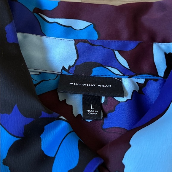 Who What Wear 2 Piece Set Button up & Joggers Blue multi Floral Size L NWT - Picture 6 of 16